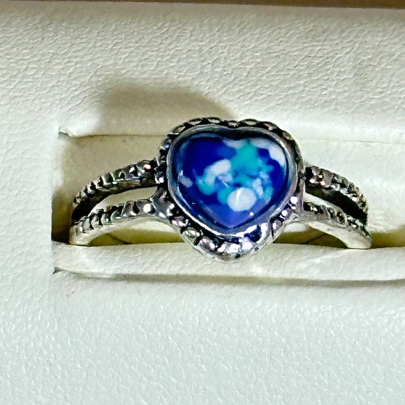 Silver ring w/heart cut multi-blue colored stone, most likely Mosaic Jasper NWOT - Picture 3 of 15